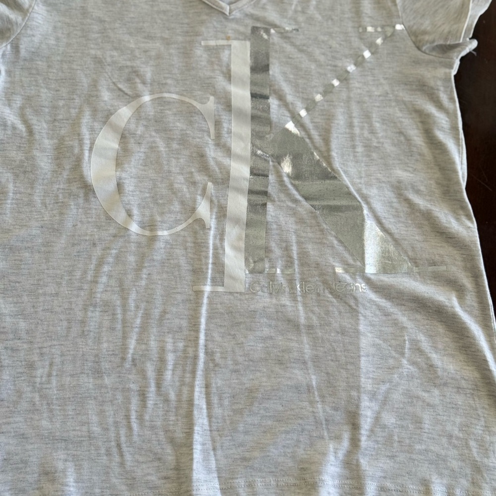 Calvin Klein Jeans Light Gray Tee